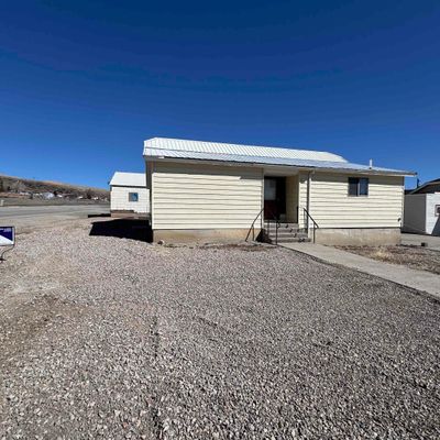 301 Mahoney St, Rawlins, WY 82301