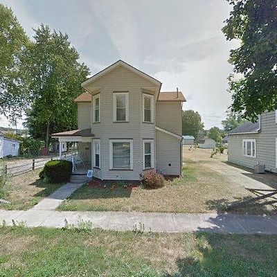 301 S Goodrich St, Newcomerstown, OH 43832