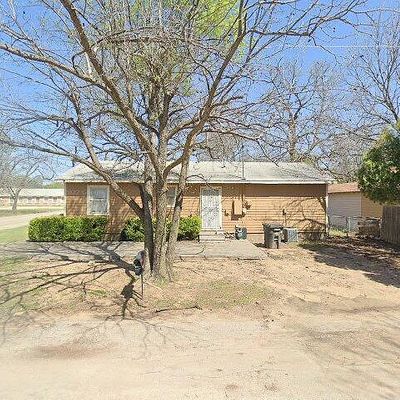 301 Santa Fe St, Cleburne, TX 76031