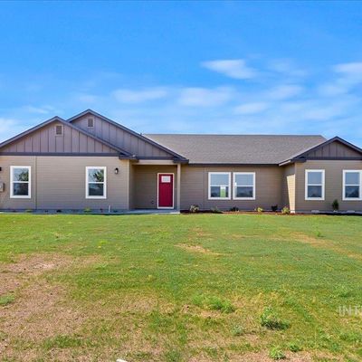 2531 Royal Vista Dr, Homedale, ID 83628