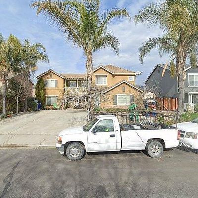 2586 Goldeneye Dr, Los Banos, CA 93635