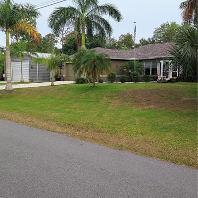 2585 Strawberry Ter, North Port, FL 34286