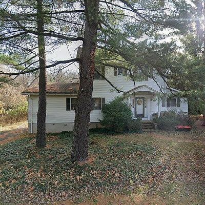 262 Pascack Rd, Woodcliff Lake, NJ 07677