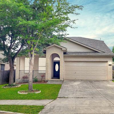 2629 Gallant Fox Dr, Schertz, TX 78108