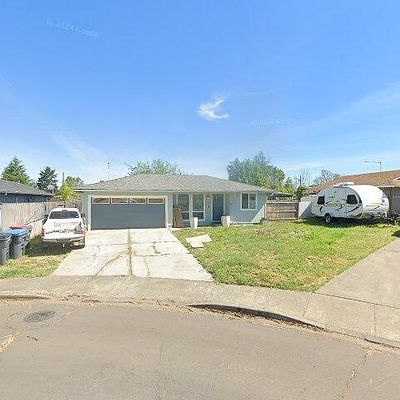 2701 Mcgrew Cir, White City, OR 97503