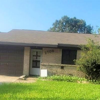 2709 21 St Ave N, Texas City, TX 77590