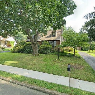 3183 Maple Rd, Huntingdon Valley, PA 19006