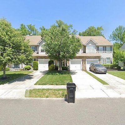 319 Hidden Dr, Blackwood, NJ 08012