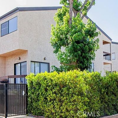 320 Mchenry Road 32, Glendale, CA 91206