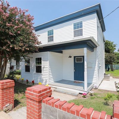 321 St Matthew St, Petersburg, VA 23803