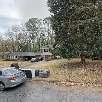 3213 Fern Dr, Tucker, GA 30084