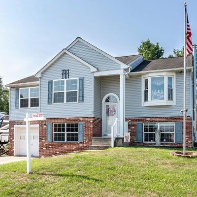 33 Musket Ct, Taneytown, MD 21787