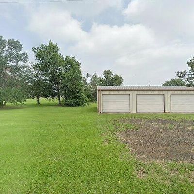 348 Walnut St, Donie, TX 75838