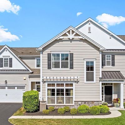 301 Summit Dr, Royersford, PA 19468