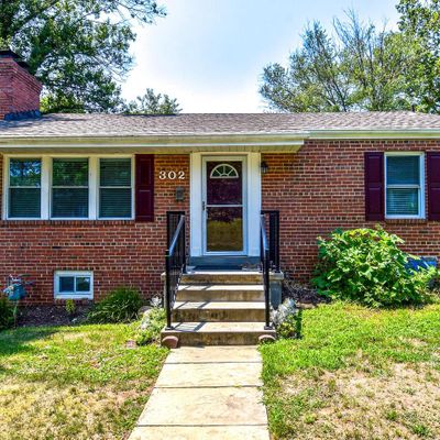 302 Moncure Dr, Alexandria, VA 22314