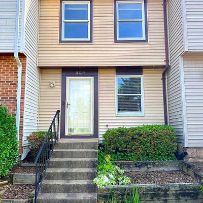 309 Brethour Ct, Sterling, VA 20164