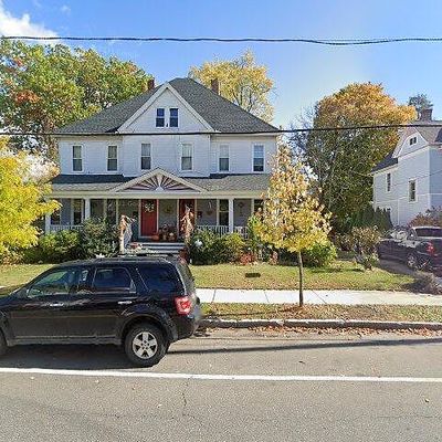 310 312 Pleasant St, Holyoke, MA 01040