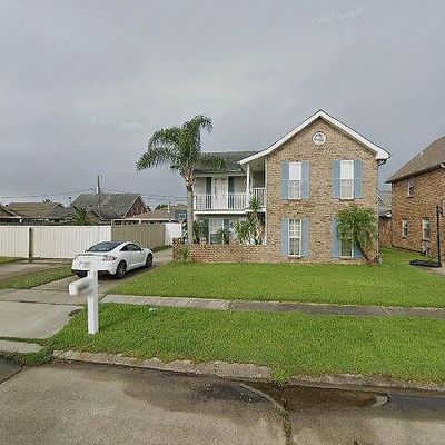 3104 Mayflower St, Meraux, LA 70075