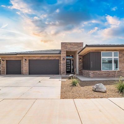 3153 S Snow Canyon Rd, Hurricane, UT 84737