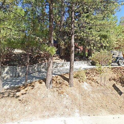 316 Annandale Dr, Lake Arrowhead, CA 92352