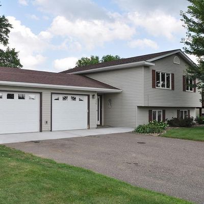 390 5 Th Ave, Baldwin, WI 54002