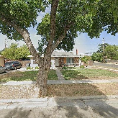 3908 N Manor Ave, Fresno, CA 93705