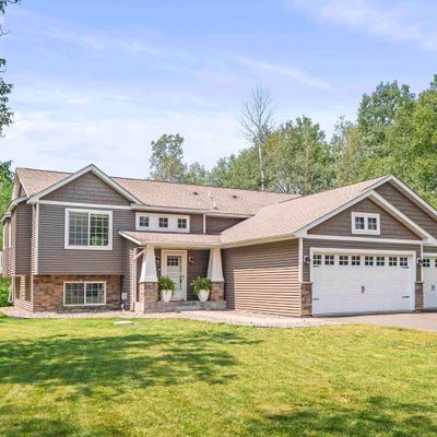 3999 Ugstad Rd, Hermantown, MN 55811