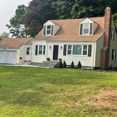 4 Arden Rd, Trumbull, CT 06611