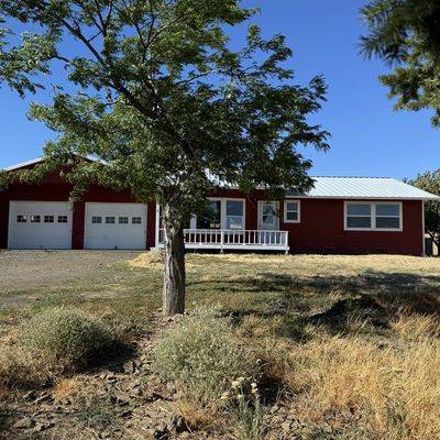 4 New Hope Farm Rd, Goldendale, WA 98620