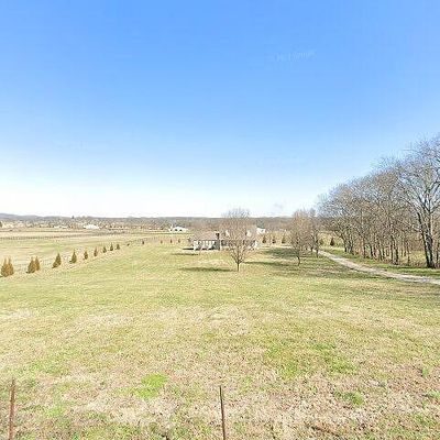 4001 Rippey Lake Rd, Mount Pleasant, TN 38474