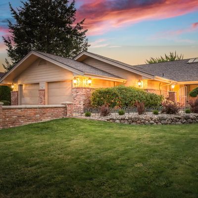 4028 Fairway Dr, Lewiston, ID 83501