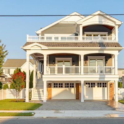 4033 Ocean Dr, Avalon, NJ 08202