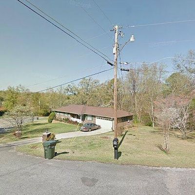 404 Lola Ln, Gadsden, AL 35905