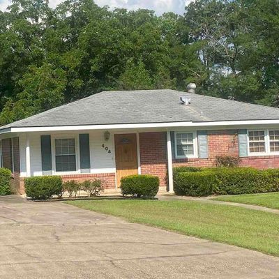 404 N Forest Hill Dr, Brewton, AL 36426