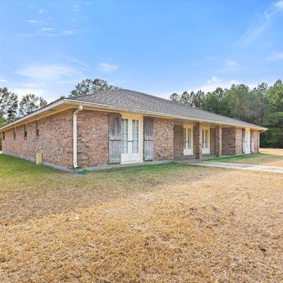 41 Todd Rd, Sumrall, MS 39482