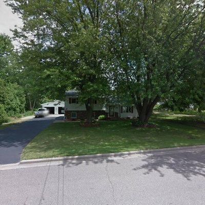 410 Renker Rd, Lansing, MI 48917