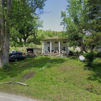 410 Riverview St, Oakdale, TN 37829