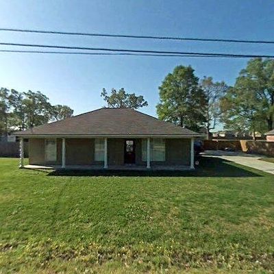 41185 Rhea St, Gonzales, LA 70737