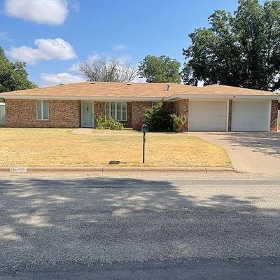 3603 41 St St, Snyder, TX 79549