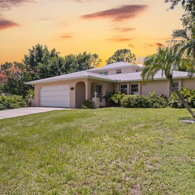 3636 Roslyn Rd, Venice, FL 34293