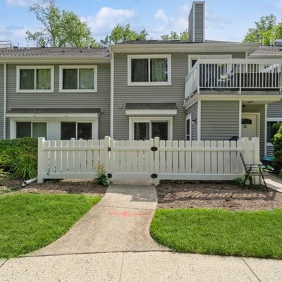 37 Wynwood Dr, Monmouth Junction, NJ 08852