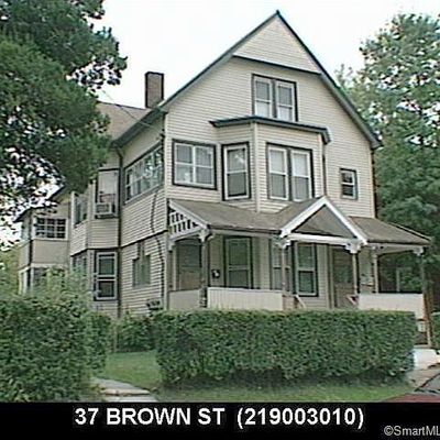 37 39 Brown St, Hartford, CT 06114