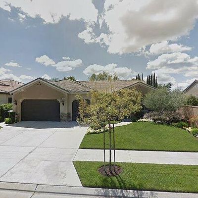 3702 Everglade Ave, Clovis, CA 93619