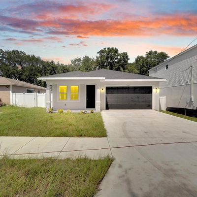 3706 Wiggins Leaf St, Tampa, FL 33619