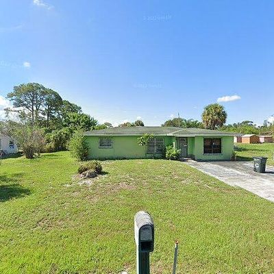 3709 Avenue O, Fort Pierce, FL 34947