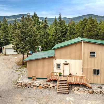 374 Antler Ln, Naples, ID 83847