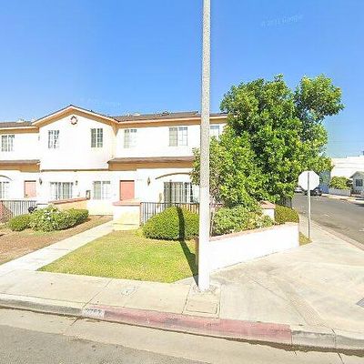 3757 E 52 Nd St, Maywood, CA 90270