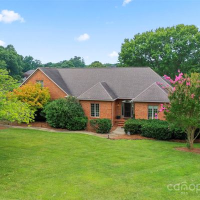 3767 Saddle Brook Dr, Trinity, NC 27370