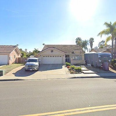 377 Apollo Dr, Vista, CA 92084