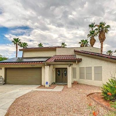 3770 Mcleod Dr, Las Vegas, NV 89121